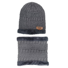 Lade das Bild in den Galerie-Viewer, Warm Winter Knit Beanie Hats Wool Cover Neck Two-Piece Fleece-Lined Riding Windproof Pullover Unisex
