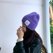 Lade das Bild in den Galerie-Viewer, Warm Winter Knit Beanie Hats Japanese Thickened Wool Women Student Korean Style Couple Pullover Male Unisex

