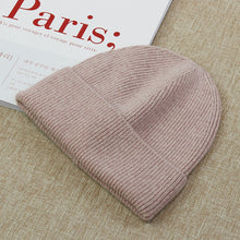 Lade das Bild in den Galerie-Viewer, Warm Winter Knit Beanie Hats Ins Solid Color Women's Fashion Ear Protection Wool Men All-Matching Pullover Unisex
