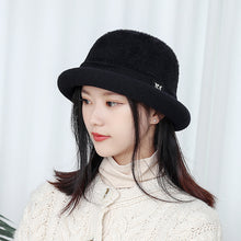 Load image into Gallery viewer, Warm Winter Knit Beanie Hats Middle-Aged and Elderly Girl's Cap Fleece-Lined Aunt Mother-in-Law Bucket Hat Autumn and Winter Travel Unisex
