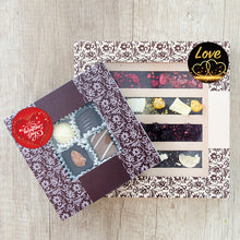 Load image into Gallery viewer, 2x500pcs Xmas Christmas  Stickers Roll Label 24 Patterns Loop Happy Valentine&#39;s Day Valentine&#39;s Day
