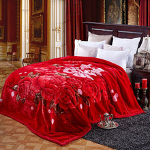 Load image into Gallery viewer, Wedding Super Soft Blanket Autumn and Winter Thickening Double Layer Laschel Blanket Group Purchase Gift
