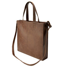Lade das Bild in den Galerie-Viewer, Backpack Single-Shoulder   Men Women Tote Square Vertical Crossbody Hand shoulder bag
