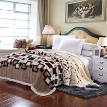 Load image into Gallery viewer, Wedding Super Soft Blanket Autumn and Winter Thickening Double Layer Laschel Blanket Group Purchase Gift
