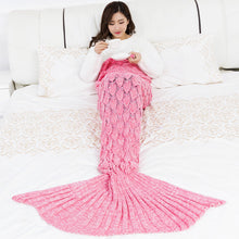 Lade das Bild in den Galerie-Viewer, Baby Photography Mermaid Blanket Scale Knitted Mermaid Tail Children's Blanket
