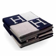 Load image into Gallery viewer, Woven Striped H Shawl Flying Blanket Aircraft Blanket Thickness Woolen Blanket
