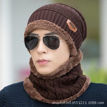 Lade das Bild in den Galerie-Viewer, Warm Winter Knit Beanie Hats Men 'S Korean-Style Fashionable Wool Thickened Warm Outdoor Winter Pullover Unisex
