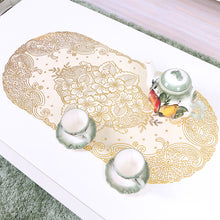 Load image into Gallery viewer, 2pcs Christmas Tablecloths Golden of European Style Flower Oval Tea Table Cloth 40 * 84cm
