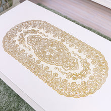 Load image into Gallery viewer, 2pcs Christmas Tablecloths Golden of European Style Flower Oval Tea Table Cloth 40 * 84cm
