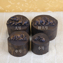 Lade das Bild in den Galerie-Viewer, Ashtray Wooden Ornament Thailand Solid Wood Jewelry Box Old Wood round Small Box  Lid Ashtray
