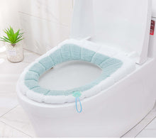 Load image into Gallery viewer, 3pcs Toilet Seat Cover Pads Cushion  Cushion Universal Plush    Autumn and Winter Warm and Cute Knitted
