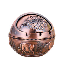 Lade das Bild in den Galerie-Viewer, Ashtray Personalized Trendy Home Living Room Prevent Fly Ash Style Sealed Imitation Pure Copper Ashtray
