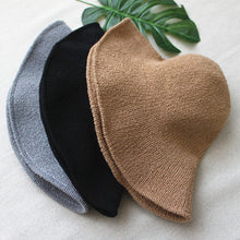 Lade das Bild in den Galerie-Viewer, Warm Winter Knit Beanie Hats Summer Women's Fashion Sun-Proof Outdoor Fisherman Unisex
