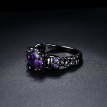Lade das Bild in den Galerie-Viewer, 2x Halloween Xmas Christmas Gifts Decoration European and American Retro Black Gold Purple Skull Women&#39;s Ring
