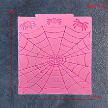 Lade das Bild in den Galerie-Viewer, 2x Halloween Xmas Christmas Gifts Decoration Baking Spider Silicone Mold
