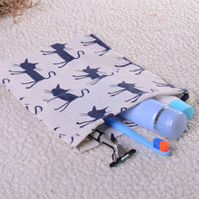 Load image into Gallery viewer, 3-Piece Set Travel Travel Drawstring Cotton Storage Bag, White with Green Leaves
