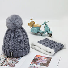 Load image into Gallery viewer, Warm Winter Knit Beanie Hats  Men's and Women's Fur Ball Cold-Resistant Ear Protection Casual Unisex

