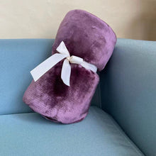 Load image into Gallery viewer, Woolen Blanket Blanket Nap Blanket Thick Warm Summer Sofa Cover Flannel Air Conditioning Blanket
