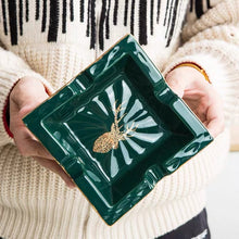 Lade das Bild in den Galerie-Viewer, Ashtray Ceramic Decorative Ash Tray Creative Household  Square  Cigar  Ceramic Ashtray
