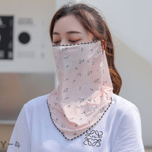 Lade das Bild in den Galerie-Viewer, 2PCs Ice Silk Ear Hanging Mask Breathable Face Towel Sunscreen Summer for Outdoor Cycling
