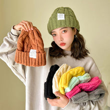 Lade das Bild in den Galerie-Viewer, Warm Winter Knit Beanie Hats Pure Color Japanese Twisted Woolen Yarn Women Korean Style Unisex
