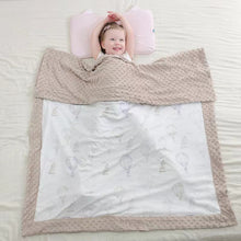 Lade das Bild in den Galerie-Viewer, Baby Autumn and Winter Thickening Cover Blanket Baby Quilt Men and Women Baby Blanket Bubble Velvet
