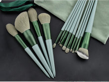Lade das Bild in den Galerie-Viewer, 13 PCs Blush Loose Powder Brush Beauty Makeup Quick-Drying Makeup Brush Soft
