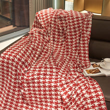 Lade das Bild in den Galerie-Viewer, Textile Knitted Black and White Houndstooth Blanket Pure Cotton Woollen Blanket Air Conditioning Blanket Sofa Cover
