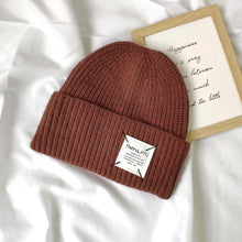 Lade das Bild in den Galerie-Viewer, Warm Winter Knit Beanie Hats Japanese Thickened Wool Women Student Korean Style Couple Pullover Male Unisex
