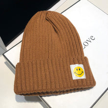 Lade das Bild in den Galerie-Viewer, Warm Winter Knit Beanie Hats Rosex round Face Winter Wool Women Patch Smiley Face Korean Style All-Match Unisex
