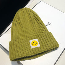Lade das Bild in den Galerie-Viewer, Warm Winter Knit Beanie Hats Rosex round Face Winter Wool Women Patch Smiley Face Korean Style All-Match Unisex
