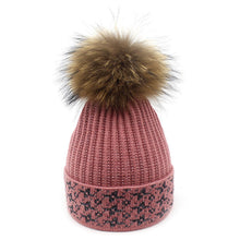 Lade das Bild in den Galerie-Viewer, Warm Winter Knit Beanie Hats Autumn and Winter New Raccoon Fur Ball Women's Silver Silk Thermal Head Cover Unisex
