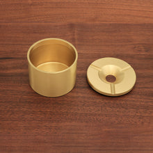 Lade das Bild in den Galerie-Viewer, Ashtray Personalized Creative  Home Office Anti-Gray Engraved Logo Pure Brass Ashtray
