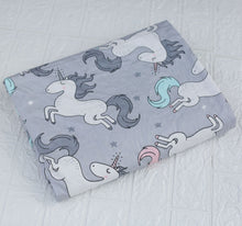 Lade das Bild in den Galerie-Viewer, Children's Spring Blanket Cotton Double Layer Cover Blanket Air Conditioning Blanket Autumn and Winter Comfort Quilt Small Blanket
