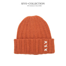 Lade das Bild in den Galerie-Viewer, Warm Winter Knit Beanie Hats  Wool Women Korean Style Autumn and Winter Solid Color Warm Outdoor Male Unisex
