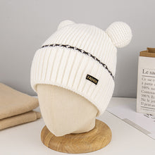 Lade das Bild in den Galerie-Viewer, Warm Winter Knit Beanie Hats Autumn New Mickey Ear Wool Retro Japanese Unisex
