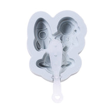 Load image into Gallery viewer, 2PC Silicone Mold Astronaut Modeling Silicone Ice Box DIY Baking Cheese Sticks Mold
