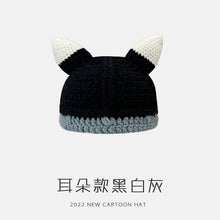 Lade das Bild in den Galerie-Viewer, Warm Winter Knit Beanie Hats Green Monster Shrek Cartoon Cute Headgear Wool Unisex
