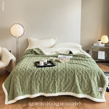 Load image into Gallery viewer, Autumn and Winter Thickening Taffeta Blanket Thermal Blanket Berber Fleece Blanket Flannel Casual Blanket
