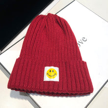 Lade das Bild in den Galerie-Viewer, Warm Winter Knit Beanie Hats Rosex round Face Winter Wool Women Patch Smiley Face Korean Style All-Match Unisex
