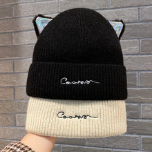 Lade das Bild in den Galerie-Viewer, Warm Winter Knit Beanie Hats Women's Autumn and Winter  Korean Style Embroidered Letter Wool Cat Ears Unisex
