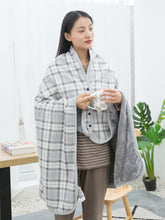 Lade das Bild in den Galerie-Viewer, Soft Multi-Purpose Nap Lunch Break Shawl Blanket Thickened Flannel Blanket Autumn and Winter Lazy Blanket
