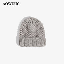 Lade das Bild in den Galerie-Viewer, Warm Winter Knit Beanie Hats Men's Autumn and Winter Wild Fashionable Warm Korean Wool Unisex
