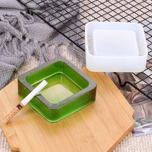 Lade das Bild in den Galerie-Viewer, Ashtray Spot Crystal Glue Mold  Large  Square Diamond round Ashtray
