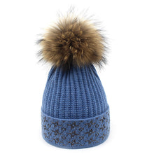 Lade das Bild in den Galerie-Viewer, Warm Winter Knit Beanie Hats Autumn and Winter New Raccoon Fur Ball Women's Silver Silk Thermal Head Cover Unisex
