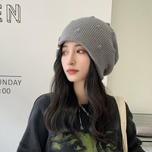 Lade das Bild in den Galerie-Viewer, Warm Winter Knit Beanie Hats Celebrity Same Pullover Pile Style Autumn and Winter Outdoor Keep Warm Unisex
