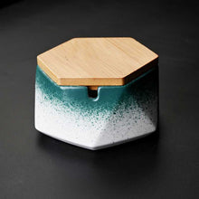 Lade das Bild in den Galerie-Viewer, Ashtray Creative Home Living Room Ins Trendy Office Lid  Windproof Ashtray
