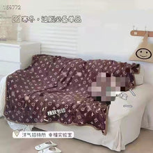 Load image into Gallery viewer, Blanket Flannel Blanket Foreign Trade Sable Fur Nap Blanket Coral Fleece Blanket Gift Box

