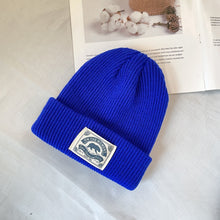 Lade das Bild in den Galerie-Viewer, Warm Winter Knit Beanie Hats Autumn Winter Retro Skullcap Street Tide Wool Unisex
