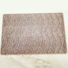 Load image into Gallery viewer, 2pcs Christmas Tablecloths Gilding Square Hollow Leaf Pattern Solid Color Dining Table Cushion
